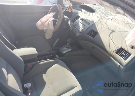 2008 Honda Civic Lx z USA, uszkodzony, nr VIN 2HGFA16558H331584